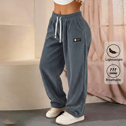 Women's Relaxed-Fit Straight-Leg Corduroy Pants
